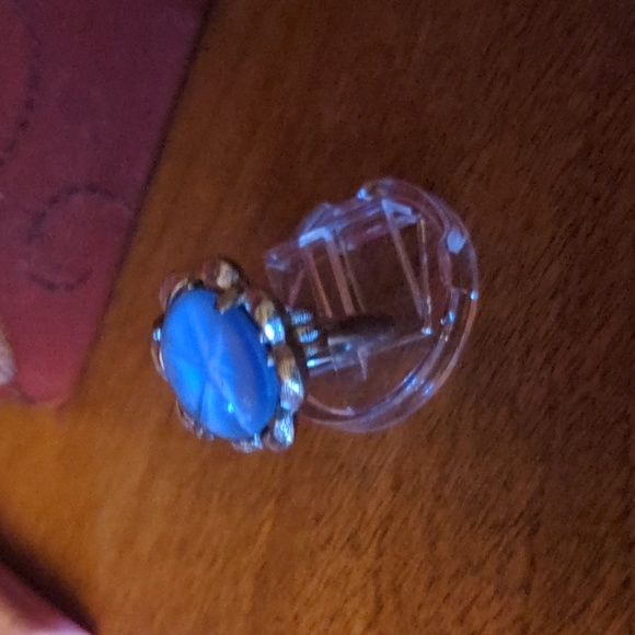 Sarah Cov. Signed & Stamped Vintage Ring Sarah Coventry Blue Oval Ring - Picture 11 of 17